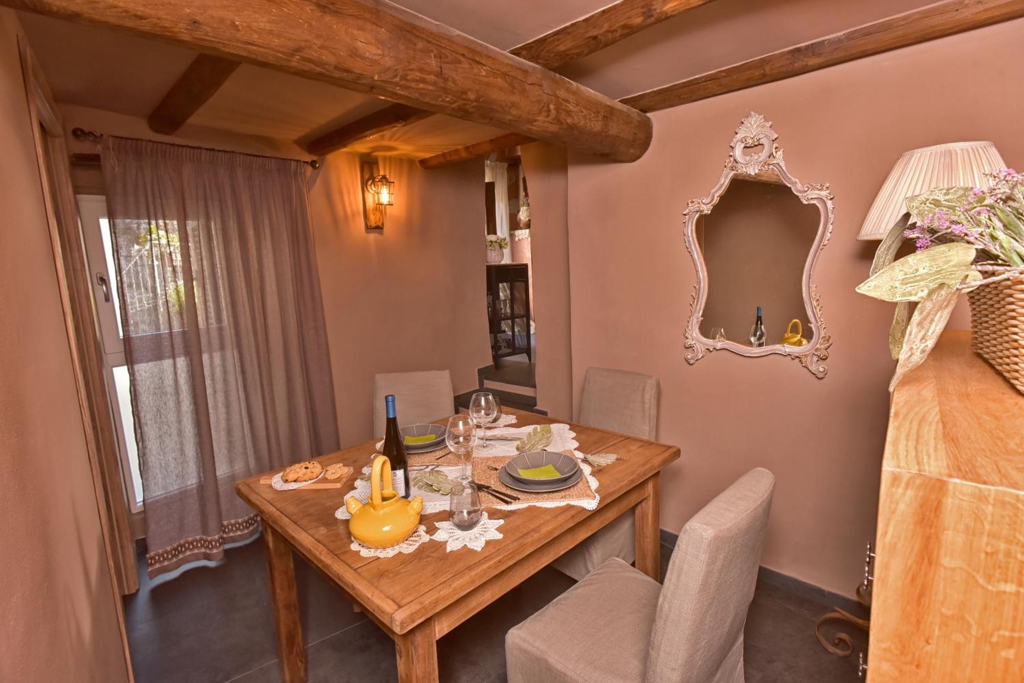 Casa Vacanze Tra I Monti E San Martino Biassa Екстер'єр фото
